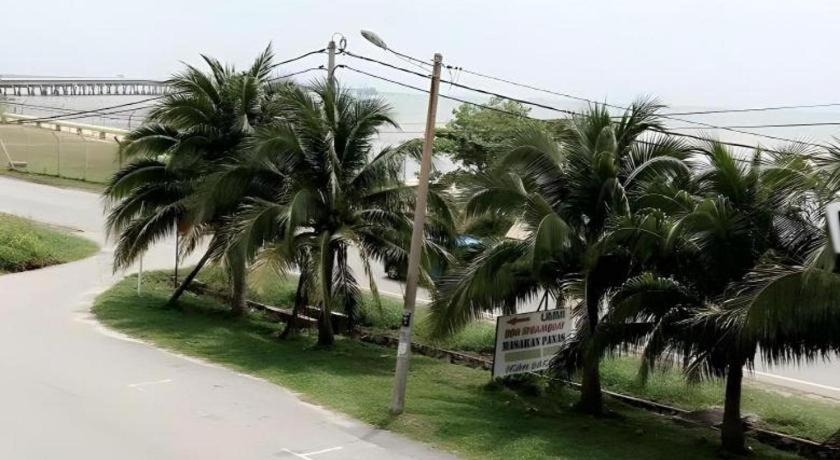 Sea Front Hotel Port Dickson Exterior foto